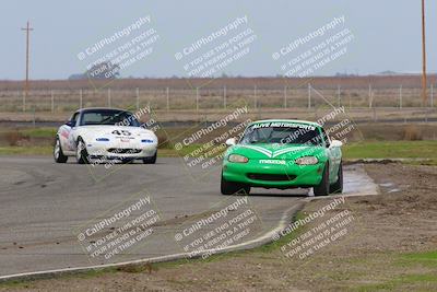 media/Jan-15-2023-CalClub SCCA (Sun) [[40bbac7715]]/Group 7/Qualifying (Sweeper)/